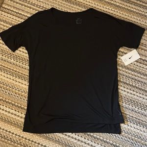 Nike Yoga Black Training Top - NEW / NWT Size Small